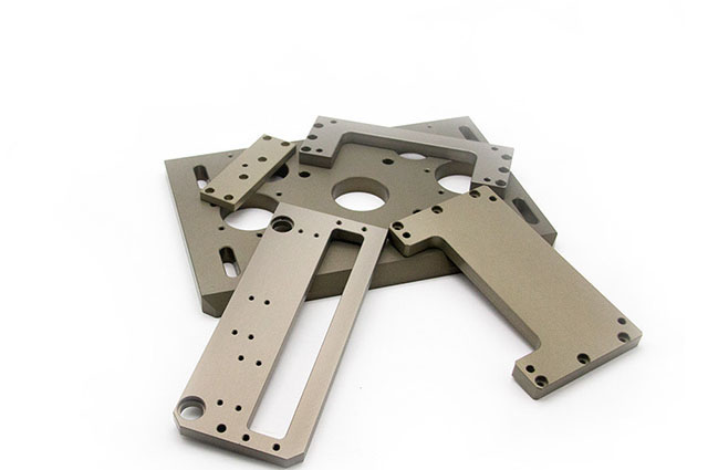 航空零件加工過程中安全注意事項(xiàng)