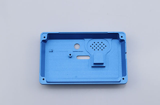 導(dǎo)致五金零件加工CNC加工精度變差的原因有哪幾點(diǎn)？？