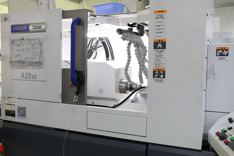 瑞士型數(shù)控車(chē)床加工